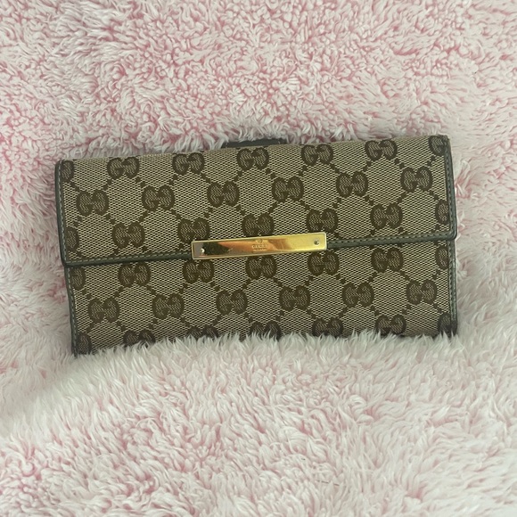 Gucci Beige and Brown Wallet - Picture 1 of 7